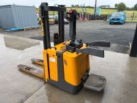 JUNGHEINRICH 24v BATTERY OPERATED HIGH LIFT PALLET TRUCK - 7