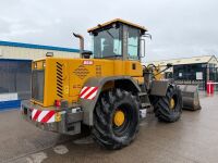 DGM 935 PRO ARTICULATED LOADING SHOVEL - 5