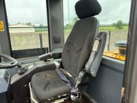 DGM 935 PRO ARTICULATED LOADING SHOVEL - 26