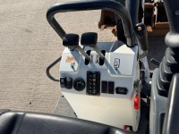 BOBCAT E10Z 1 TON MICRO DIGGER - 18