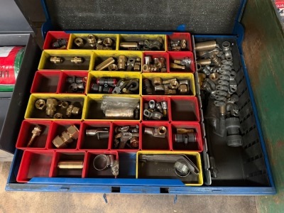 LARGE SELECTION OF ASSORTED AIR FITTINGS