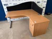 APPROX. 1600mm RIGHT HAND CORNER DESK & DESK HIGH PEDESTAL - 3