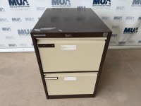 ESCOLINE 2 DRAWER FILING CABINET