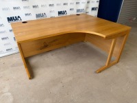 APPROX. 1600mm RIGHT HAND CORNER DESK - 3
