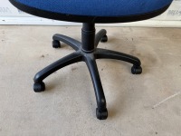 OPERATORS SWIVEL CHAIR - 4