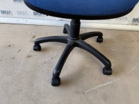 OPERATORS SWIVEL CHAIR - 4
