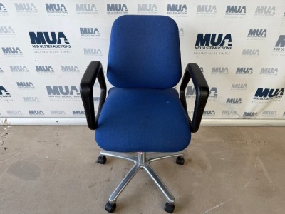 OPERATORS SWIVEL CHAIR