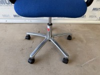 OPERATORS SWIVEL CHAIR - 4