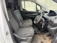 PEUGEOT PARTNER 1000 PROFESSIONAL STANDARD 1.5 BLUE HDI 100PS - 19