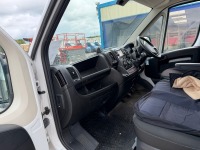 PEUGEOT BOXER 335 L3 H2 PROFESSIONAL 2.2 BLUE HDI FRIDGE VAN - 13