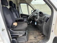 PEUGEOT BOXER 335 L3 H2 PROFESSIONAL 2.2 BLUE HDI FRIDGE VAN - 33