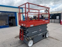 SKYJACK SJIII 4632 32FT BATTERY OPERATED SCISSOR LIFT - 5