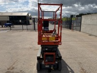 SKYJACK SJIII 3219 19FT BATTERY OPERATED SCISSOR LIFT - 4