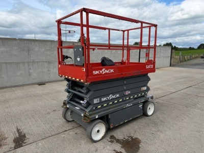 SKYJACK SJ4732 32FT BATTERY OPERATED SCISSOR LIFT