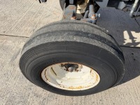 FORD NEW HOLLAND 5640 2WD TRACTOR - 20