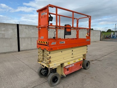 JLG 2632ES 26FT BATTERY OPERATED SCISOR LIFT