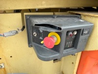 JLG 2632ES 26FT BATTERY OPERATED SCISOR LIFT - 12