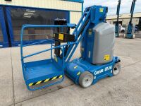 GENIE GR26J BATTERY OPERATED VERTICAL BOOM LIFT - 5