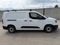 VAUXHALL COMBO 2300 EDITION L2 H1 1.5 TD 100PS&nbsp; - 24