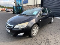 VAUXHALL ASTRA EXCLUSIVE 1.7 CDTI 16V ECOFLEX - 8