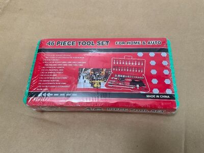 UNUSED 46 PIECE 1/4 SOCKET SET