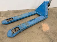 PFAFF 2500KG PALLET TRUCK - 2