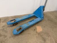 PFAFF 2500KG PALLET TRUCK - 8