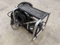 EARLEX 240V STEAM MASTER WALLPAPER STRIPPER