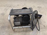 EARLEX 240V STEAM MASTER WALLPAPER STRIPPER - 4