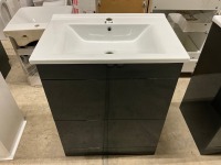 APPROX. 620 FLOOR STANDING VANITY UNIT & BASIN - 2