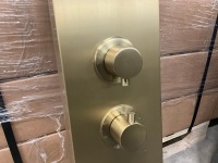 SHOWER TOWER - 4