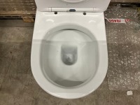 TOILET - 4