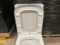 TOILET - 4