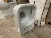 TOILET WALL PAN, SANICA SANI 40 & FLUSH PLATE - 3