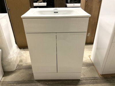 FLOOR STANDING VANITY UNIT & BASIN