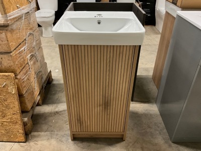 FLOOR STANDING VANITY UNIT & BASIN
