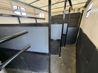 IVECO 75E16 7.5 TON AUTOMATIC 3 STALL HORSE BOX LORRY ON AIR - 16