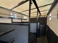 IVECO 75E16 7.5 TON AUTOMATIC 3 STALL HORSE BOX LORRY ON AIR - 17