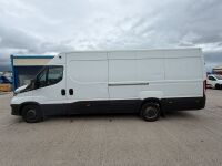 IVECO DAILY 35S14 3520L 2.3 HI-MATIC HIGH ROOF VAN - 9