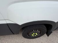 IVECO DAILY 35S14 3520L 2.3 HI-MATIC HIGH ROOF VAN - 14