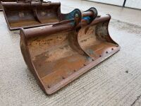 APPROX. 6ft STRICKLAND SHUGH BUCKET TO SUIT 13 TON MACHINE