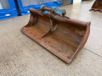 APPROX. 6ft STRICKLAND SHUGH BUCKET TO SUIT 13 TON MACHINE - 3
