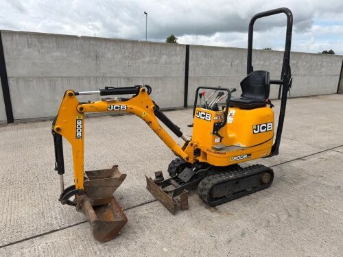JCB 8008 1 TON MICRO DIGGER