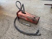 HYDRAULIC ROCK AHMMER TO SUIT 3-4 TON MINI DIGGER