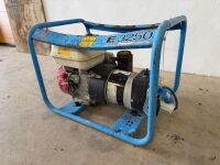 PRAMAC 3250 2.4KVA PETROL GENERATOR - 2