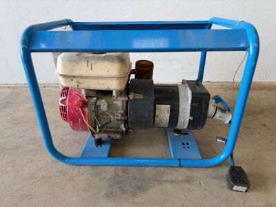 PRAMAC 3250 2.4KVA PETROL GENERATOR