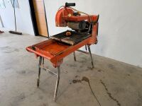 CLIPPER NORTON CM42 110v MASONARY TABLE SAW - 3