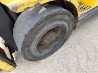 HYSTER H3.00XM 3 TON DIESEL FORKLIFT - 16