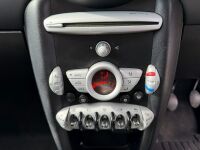 MINI COOPER D 1.6 - 24