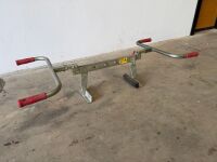 ADJUSTABLE KERB LIFTER